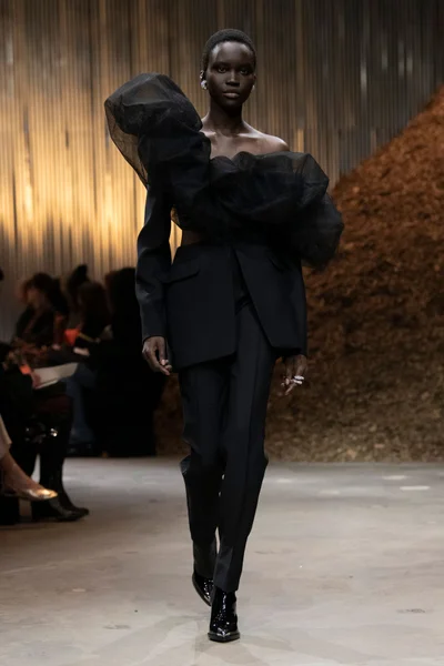 Look 40